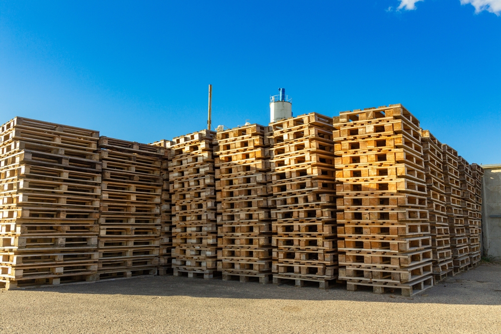 Hur återbruk av träpallar bidrar till cirkulär ekonomi Hur återbruk av träpallar bidrar till cirkulär ekonomi